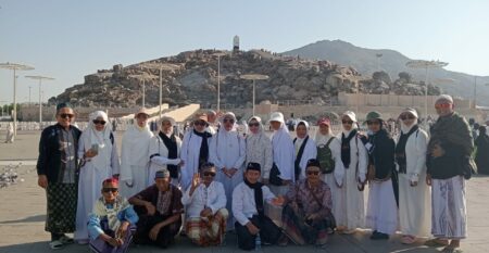 1.UMROH BERSAMA GURUKU (2)