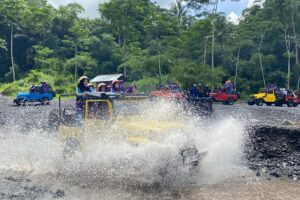 rosuhun fikr goes to merapi